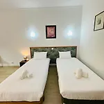 بيت ضيافة Residencial Pimenta ,portimao,algarve *