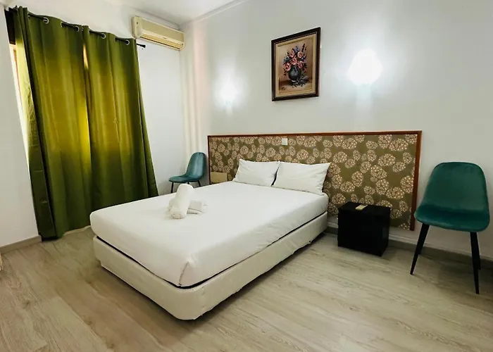 Residencial Pimenta ,portimao,algarve *